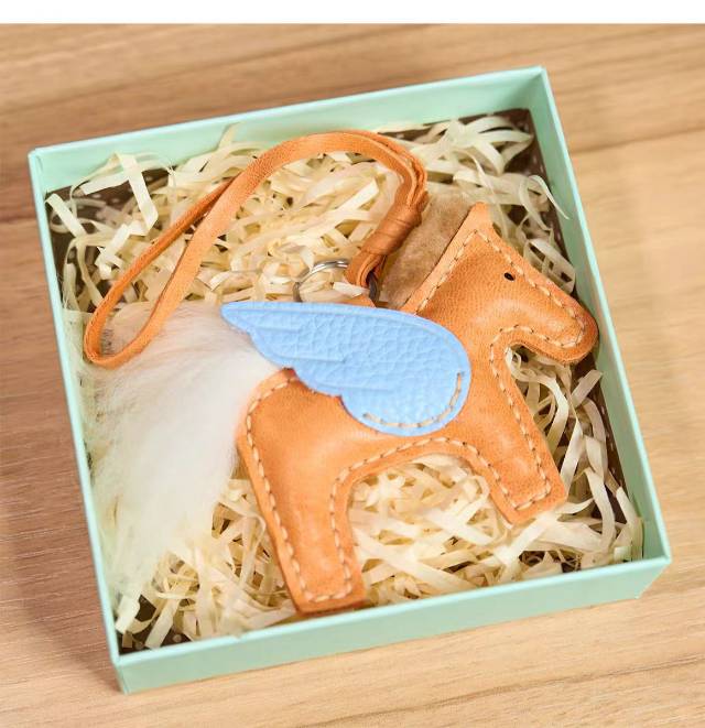真皮小马挂饰